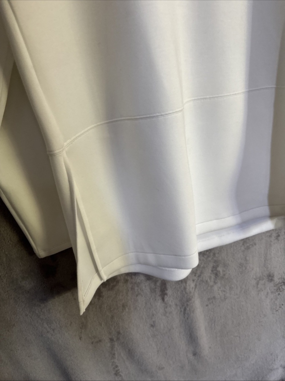 🤍 Spanx Air Essentials Turtleneck Tunic Top | White | Women’s L - Picture 4 of 13
